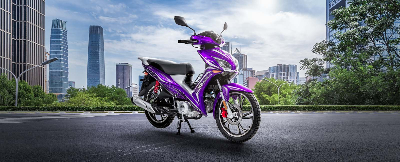 Moto Scooter ONE 125 en la pista